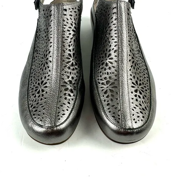 Easy Spirit Sedawn Shoes 10 Narrow Silver Pewter Sling Back Cutout Brand New