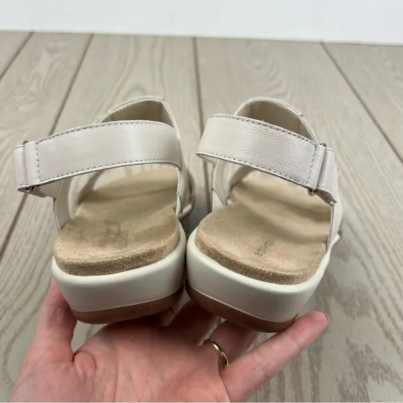 Easy Spirit Women's Hazel Rhinestone Embellished Slingback Sandals 9M Ivory $79
