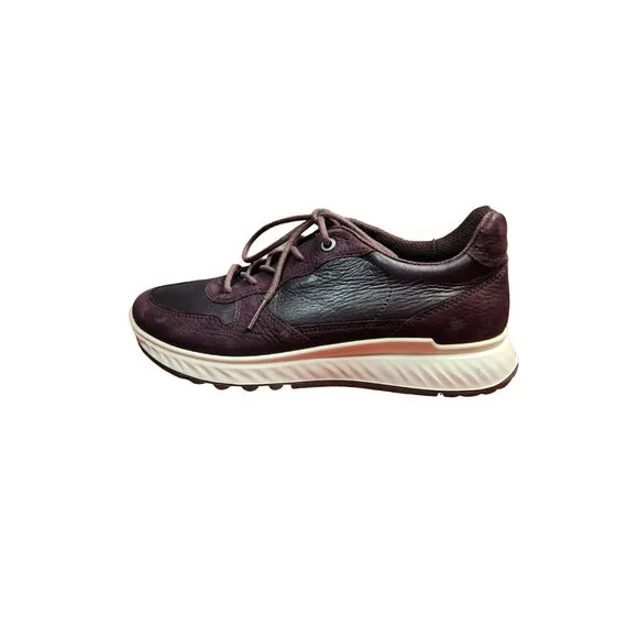 Ecco  ST1 Womens Size 36 US 5 Brown comfort  Casual Sneakers Shoes 328