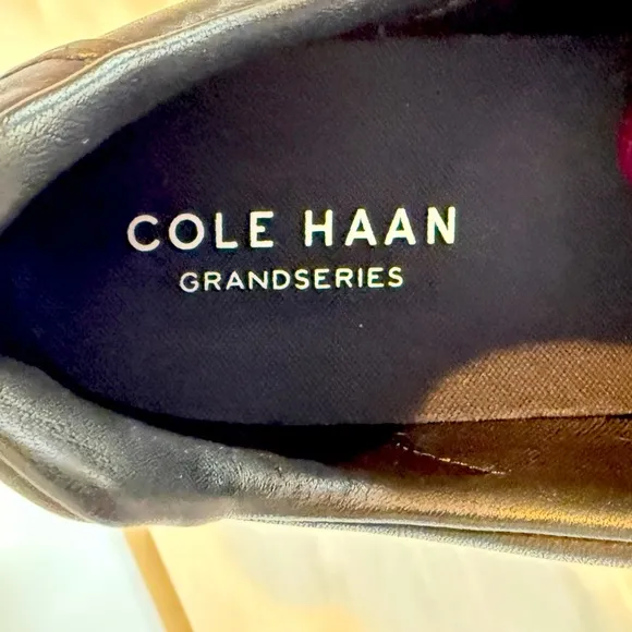 EUC - Cole Haan GrandSeries Like New C32166 Black Leather Sneakers – Men’s 10M