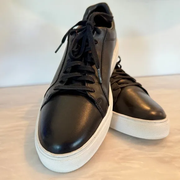 EUC - Cole Haan GrandSeries Like New C32166 Black Leather Sneakers – Men’s 10M
