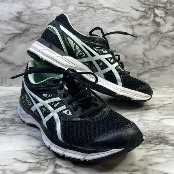 EUC Womens Asics GEL-EXCITE Black Lace-Up Running Shoes size 8.5