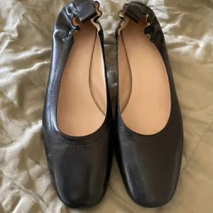 EVERLANE Day Heel  Black Shoes Leather Size 7.5