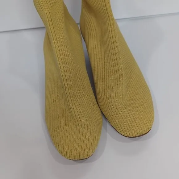 Everlane Glove Boot Gold Knit Pull On Bootie Ankle Heeled Shoes Womens Size 6.5