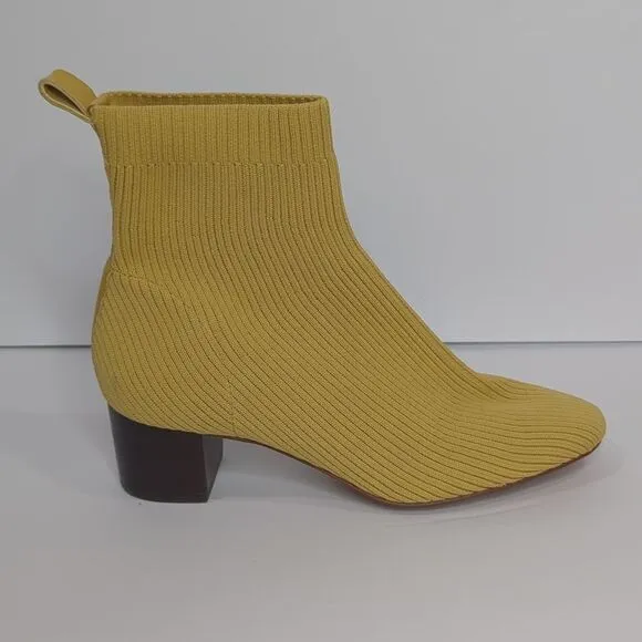 Everlane Glove Boot Gold Knit Pull On Bootie Ankle Heeled Shoes Womens Size 6.5