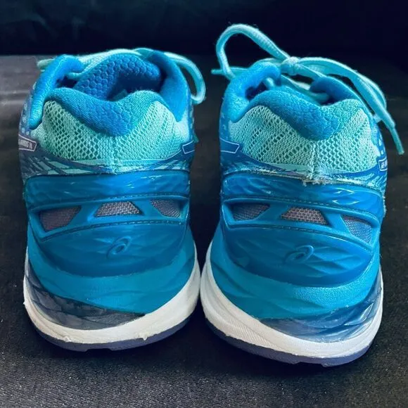 Excellent Condition ASICS GEL Nimbus 18 Womens 7 US 38 Medium Running Shoes Blue
