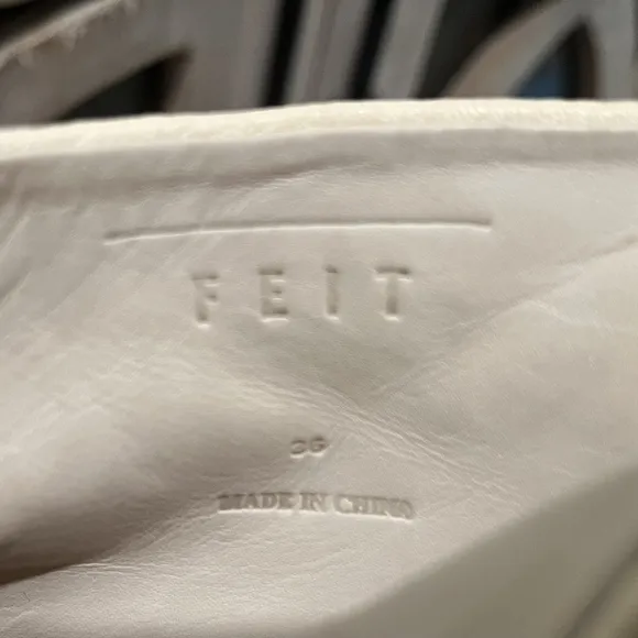 FEIT Ceremonial Mid Heel Boot  Size 36.  EUC