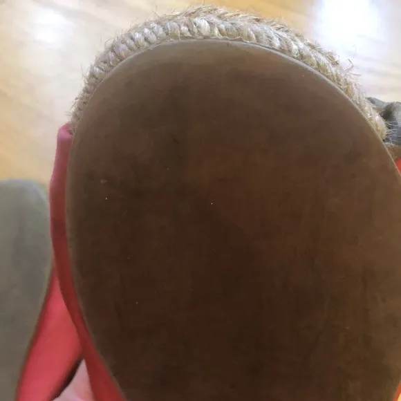 Fendi Espadrille Sandals Size 38 1/2 in EUC