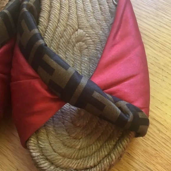 Fendi Espadrille Sandals Size 38 1/2 in EUC