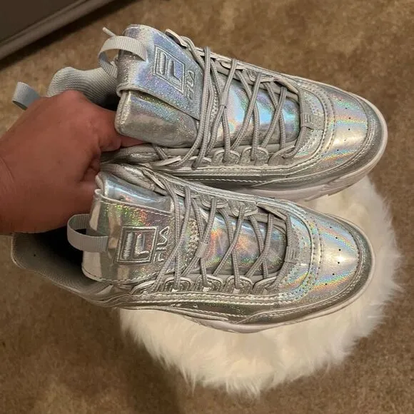 Fila holographic shoes y2k size 9
