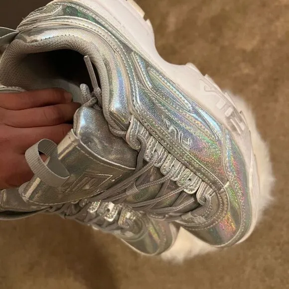 Fila holographic shoes y2k size 9