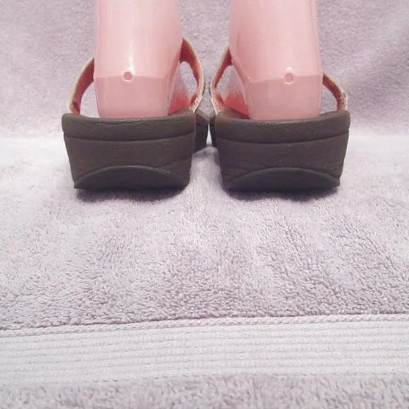 FitFlop LULU Aztek Chada TOE POST Sandals Size 10 LEATHER Thong CUSHIONED Studs