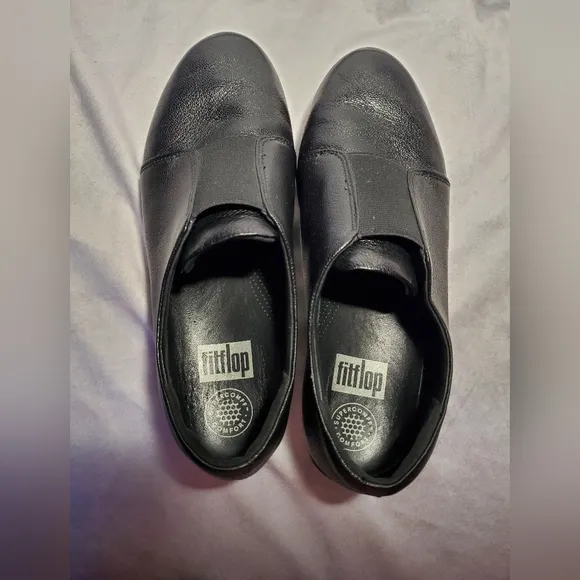Fitflop Women's Laceless Derby Slip On Size 8.5
