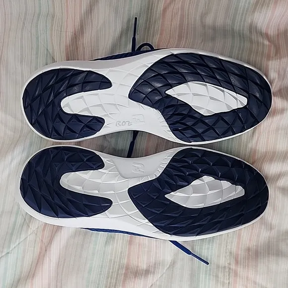 FJ Flex XP Shoes Size 9 1/2 W