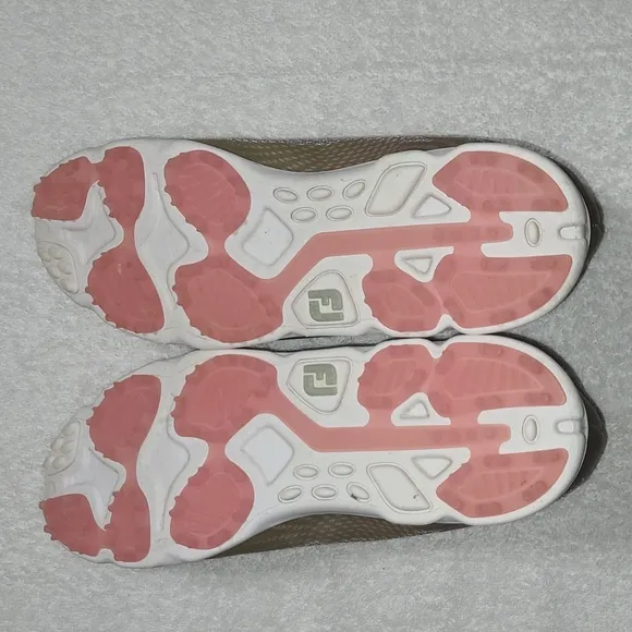 Footjoy emPower 98000 Womens Size 9M  Width Spikeless Golf Shoes