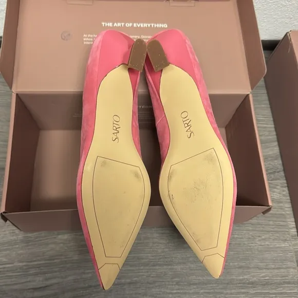 Franco Sarto Diva Low Heel Pump In Elegant Pink Suede
