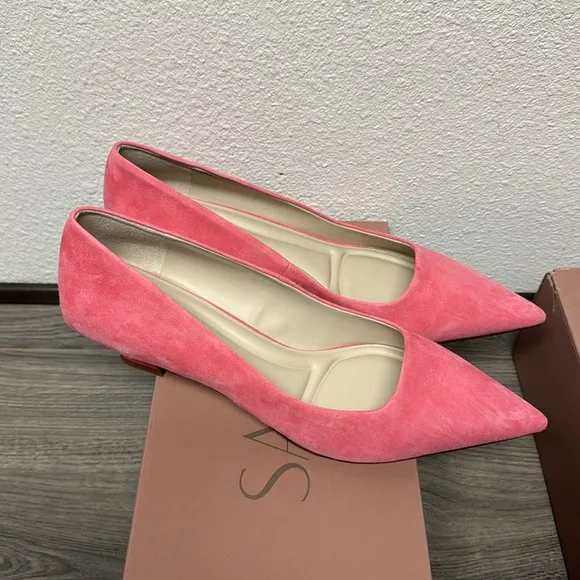 Franco Sarto Diva Low Heel Pump In Elegant Pink Suede