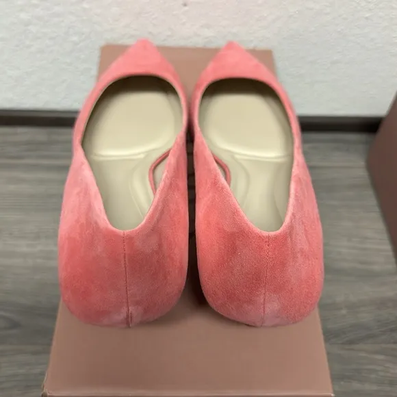 Franco Sarto Diva Low Heel Pump In Elegant Pink Suede