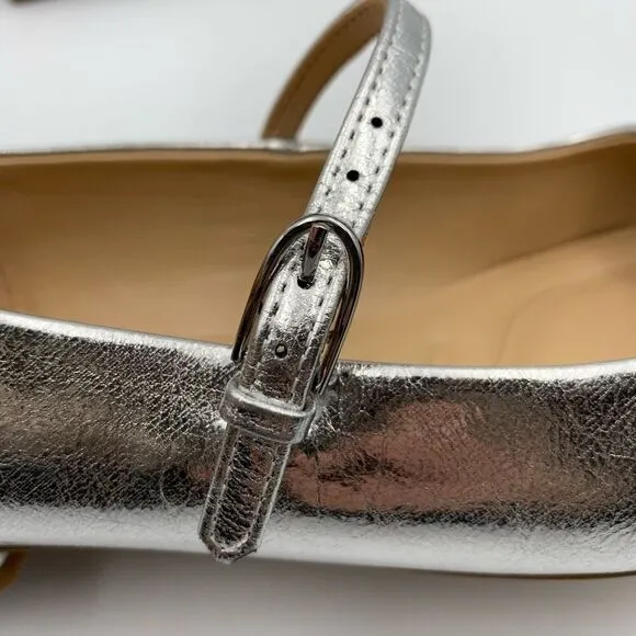 Franco Sarto Tinsley Mary Jane Flat in Silver Faux Leather Size 8