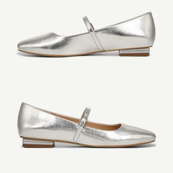 Franco Sarto Tinsley Mary Jane Flat in Silver Faux Leather Size 8