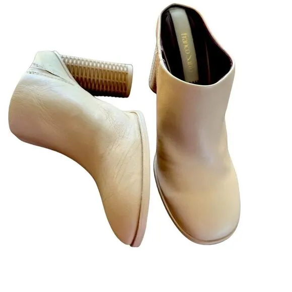 Franco Saro Cindy Mule