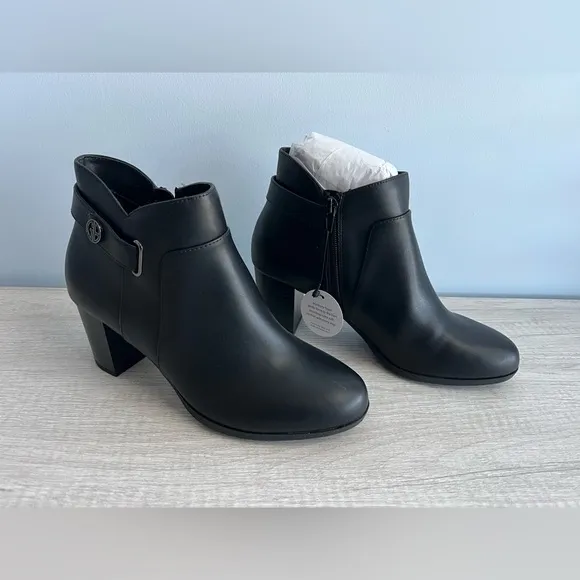 Giani Bernini Memory Foam Artemyss Booties Size 9