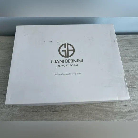 Giani Bernini Memory Foam Artemyss Booties Size 9