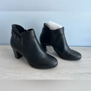 Giani Bernini Memory Foam Artemyss Booties Size 9