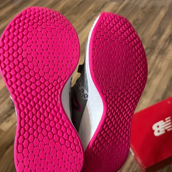 Girl’s New Balance Fresh Foam ROAV Shoes