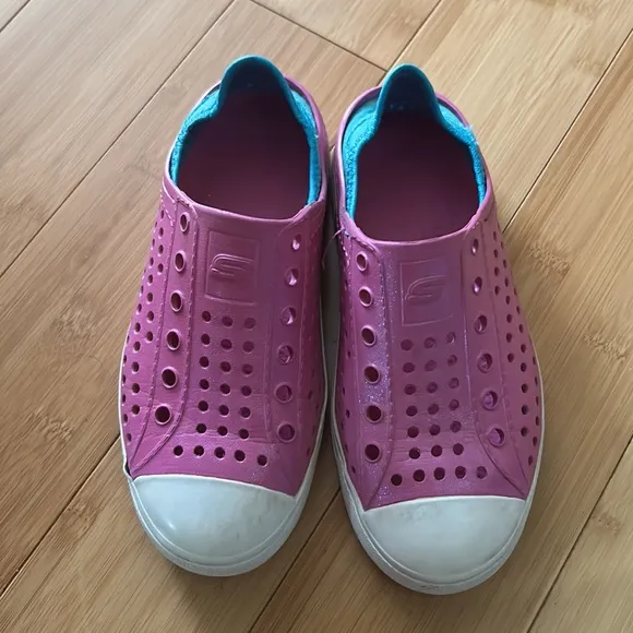 Girls size 2 summer shoes