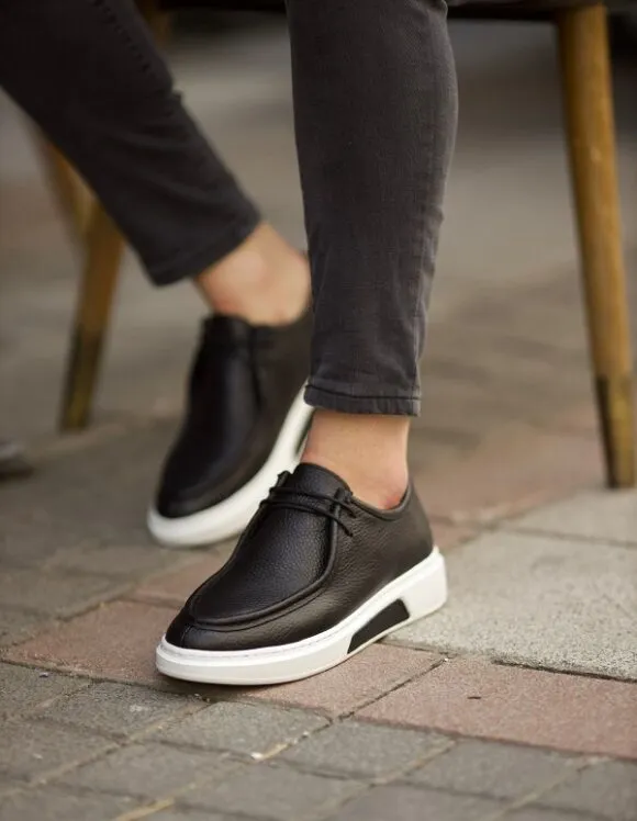 Grain Slip-On Casual Shoes