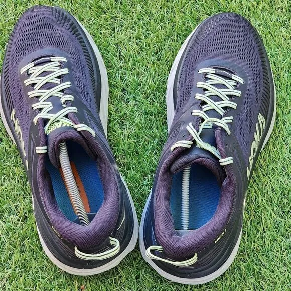 HOKA BONDI 7 - Mens Athletic Shoes - SIZE 11 **E2 WIDE ** See Pictures**