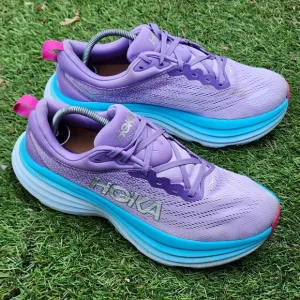 HOKA BONDI 8 - Womens Athletic Shoes - SIZE 9.5B