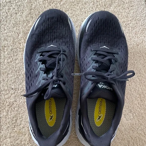 HOKA Clifton 8’s running shoes