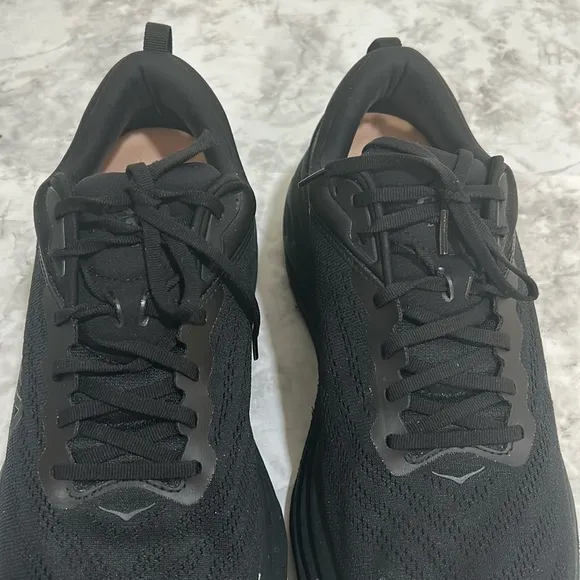 HOKA MENS ATHLETIC SHOES BONDI 8 WIDE ALL BLACK SIZE 14 W