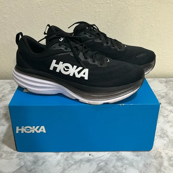 HOKA MENS ATHLETIC SHOES BONDI 8 WIDE BLACK AND WHITE SIZE 14 W