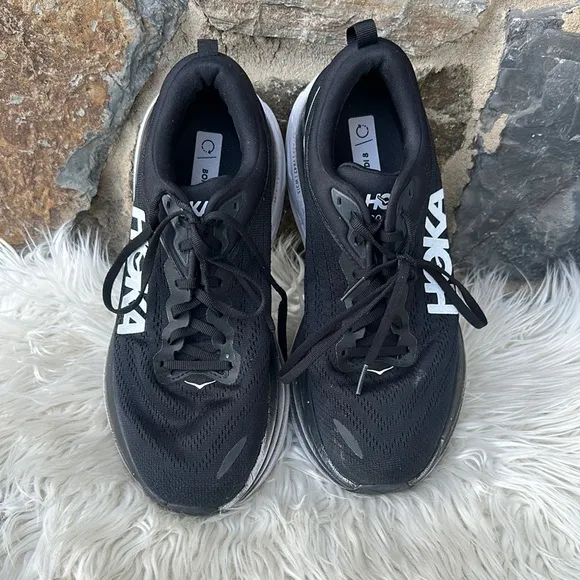 HOKA Men's Bondi 8 Running Sneaker Shoes in Black/White Size 9.5 Wide