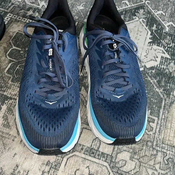 HOKA men’s Clifton 7 Blue and Teal Athletic Shoes size 10.5