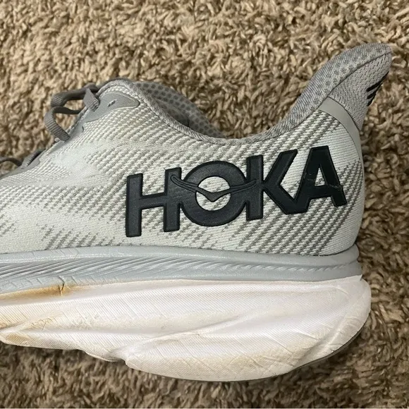 Hoka Men’s Clifton 9 Sneakers Shoes Size 15 Wide Gray
