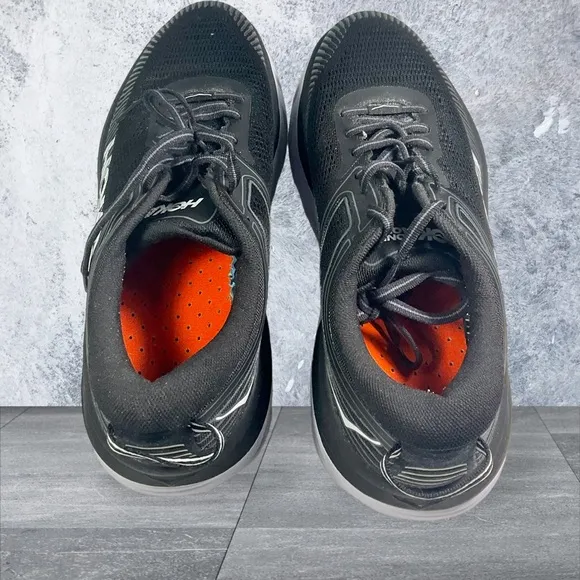 Hoka One One Bondi 7 Road Running Shoes Black White Men’s Sneakers Size 9.5D
