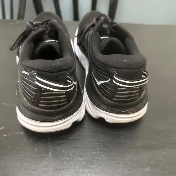Hoka One One Bondi 7 Black Athletic Running Comfort Shoes Size 9.5