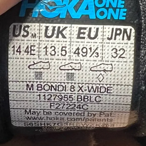 Hoka One One Bondi 8 Running Shoes in Triple Black EXTRA WIDE Width 4E