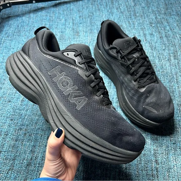 Hoka One One Bondi 8 Running Shoes in Triple Black EXTRA WIDE Width 4E