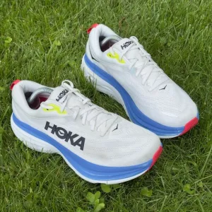 HOKA ONE ONE BONDI 8 WIDE - Men’s Running Shoes - SIZE 10 2E