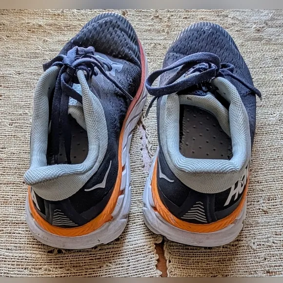 Hoka One One Clifton 7 Women’s Size 7 WIDE Running Shoes