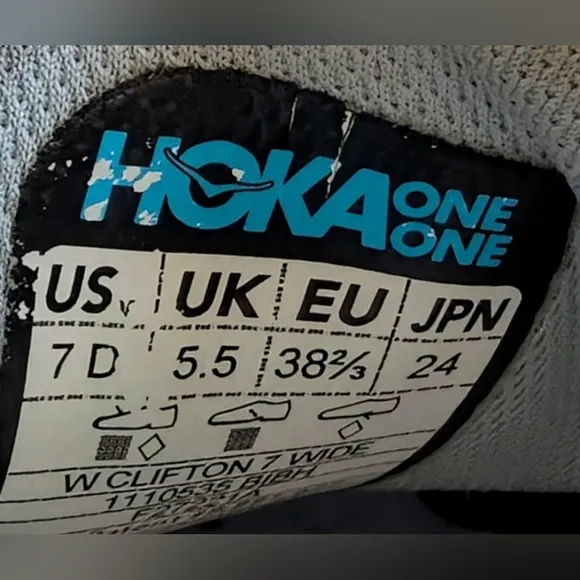Hoka One One Clifton 7 Women’s Size 7 WIDE Running Shoes