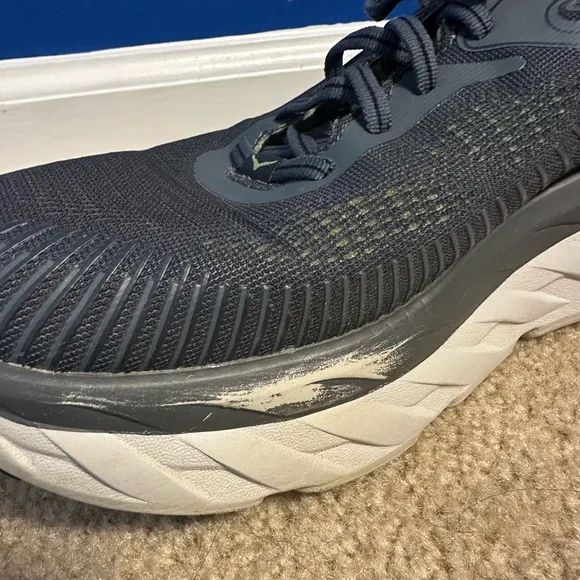 Hoka One One M Bondi 7 Wide Mens Size 10 2E Gray Running Shoes (1110530 TCHL)