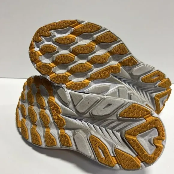 Hoka One One Men's Clifton 8, Running Shoes, Size 8 M