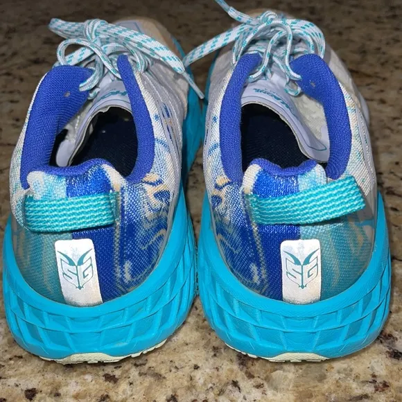 Hoka One One Speedgoat 4