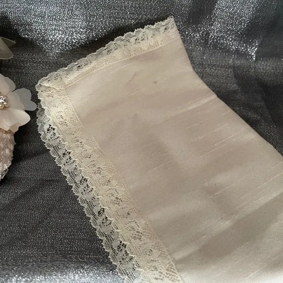 Increible Beautiful Baptism Gown , hand embroidery✨✨✨